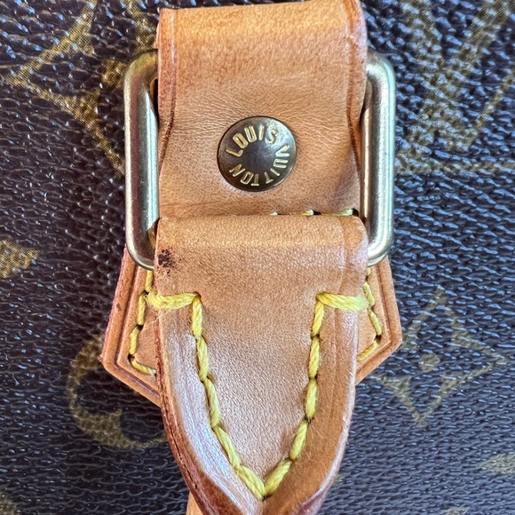 Louis Vuitton Alma PM **Authentic** - Picture 11 of 16